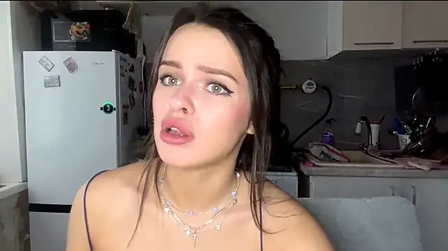 LanaSerbski live cam on StripChat