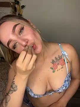 Sara_Sophia420