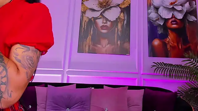 AhhMia live sex cam
