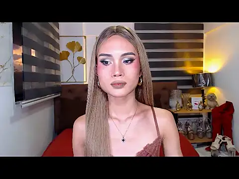 JuicyCockThea live cam on StripChat