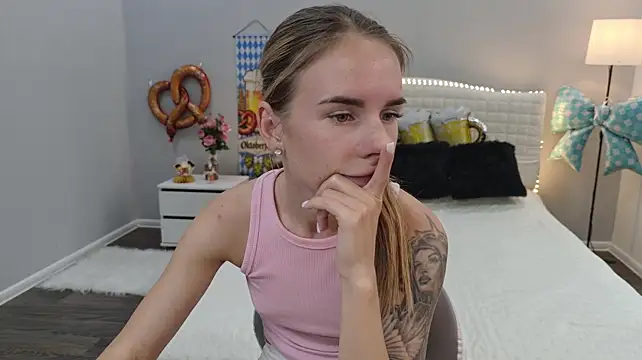 DeboraHorny live cam on StripChat