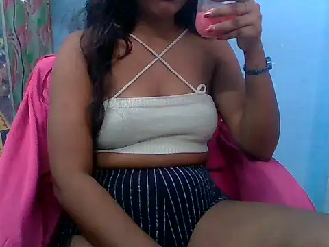 miss-manat live cam on StripChat