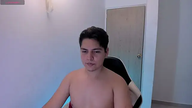 Asta_YunoXXX live cam on StripChat