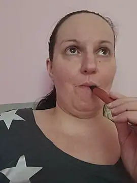BustyLadyAlma