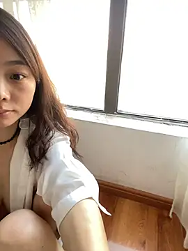 asagirl (Ask my age) - 狗趴翘起屁股扭动，腿张开，屁股对着镜头.菊花“呼吸”