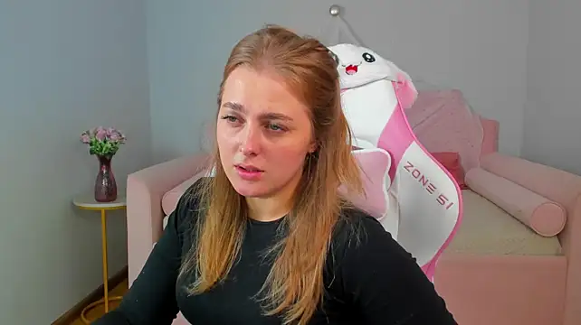EllaBells live cam on StripChat