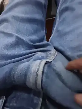 adriandamien (M twink) - 2000