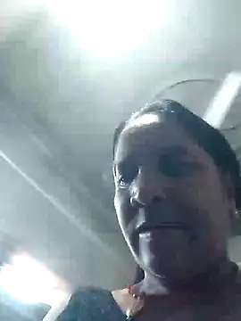 HotLoomaraj29