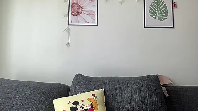 slimsarap live cam on StripChat