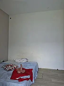 Kamdollie live cam on StripChat
