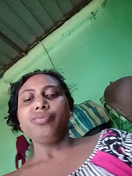 puja560