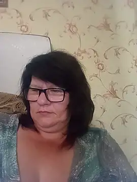 NysiOlsen live cam on StripChat