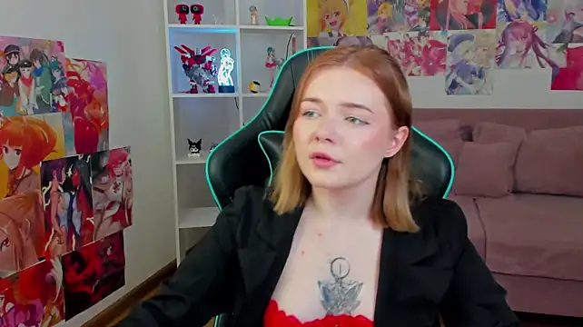 ElinaVale live cam on StripChat