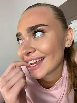 MonicaWestt