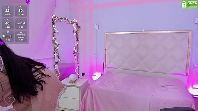 fiory_tay live cam on StripChat
