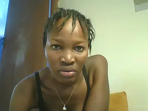 Mimo254 live cam on StripChat