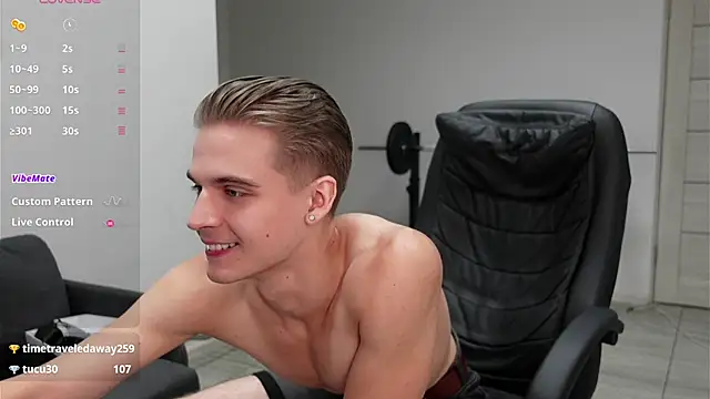 David_Heath live cam on StripChat
