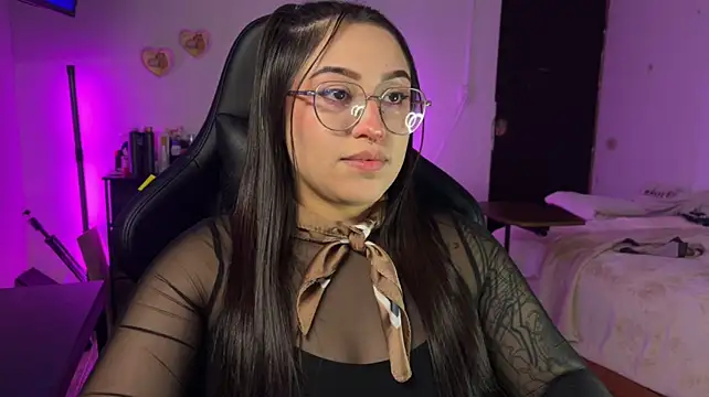 Lilyhotson