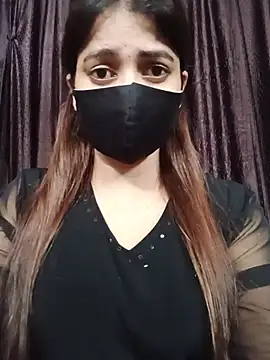 Aashvi_malhotra live cam on StripChat