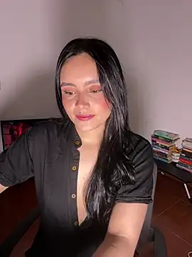 salome_polaniiee live cam on StripChat