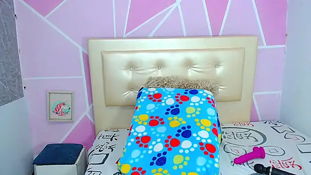 Jenng18 live cam on StripChat