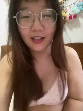 sisi-maiden live cam on StripChat
