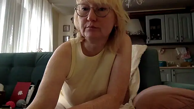 Zeyona