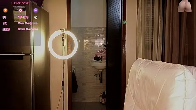 Horny_Sassy