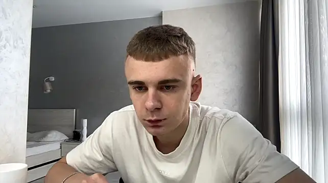 solofury (M twink) - Buy car