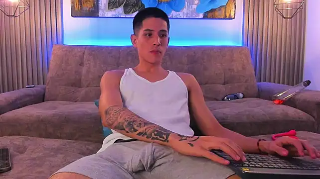 steven_21cm (M young) - get all hyped up and have 2 minutes of c