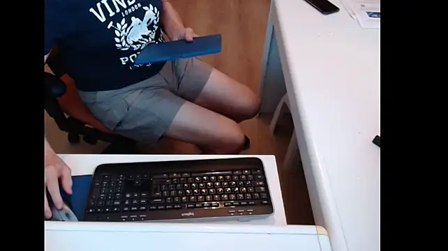dutchpornking's live cam