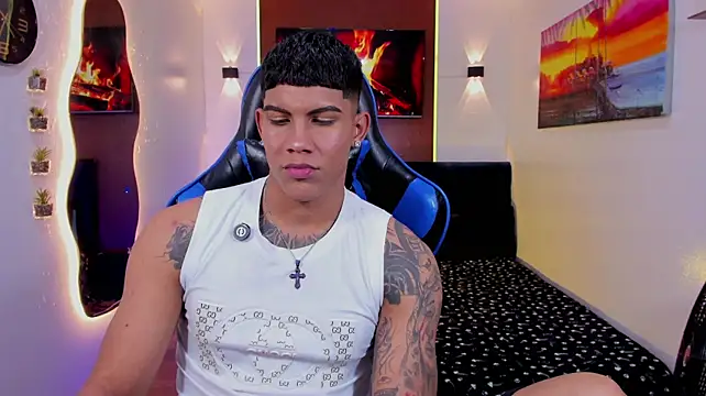 Damian_latinxxx live cam