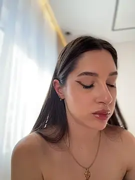 BOOMFOXY live cam on StripChat