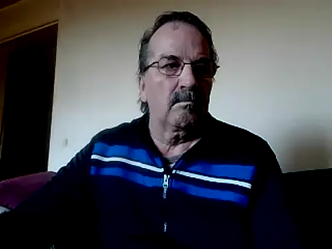 bodo1957 live cam on StripChat