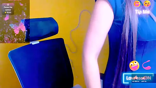 Violla_My live cam on StripChat