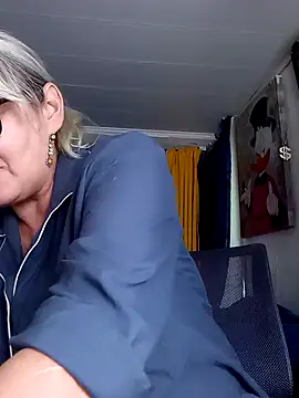 irinamaux live cam