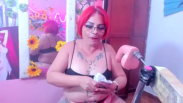 Yeny_hot_ live cam on StripChat
