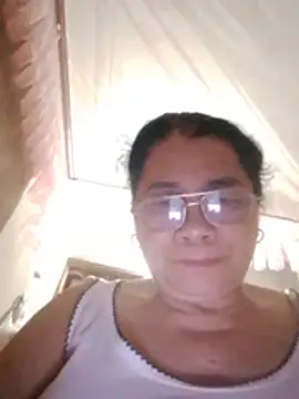 Funsexy1 live cam on StripChat