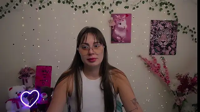 Amanda_Bright_ live cam on StripChat