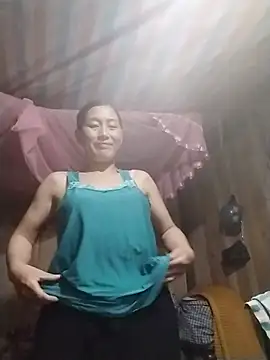 lris-Beauty77 live cam on StripChat