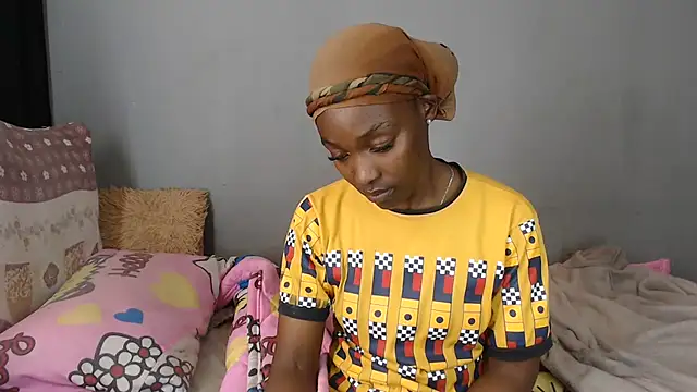 KhadaJah live cam on StripChat