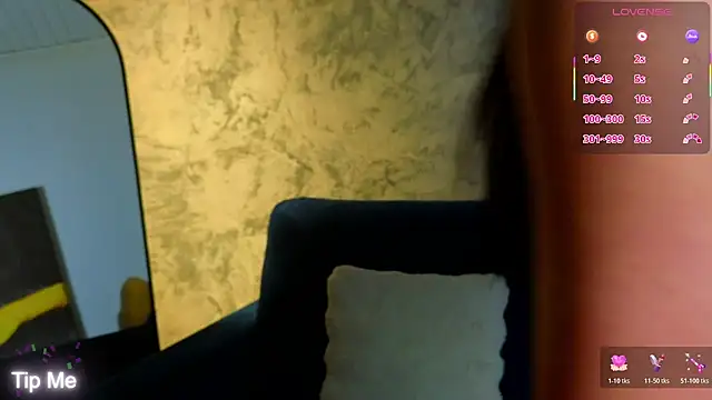 _YourSubmissive_ live cam on StripChat