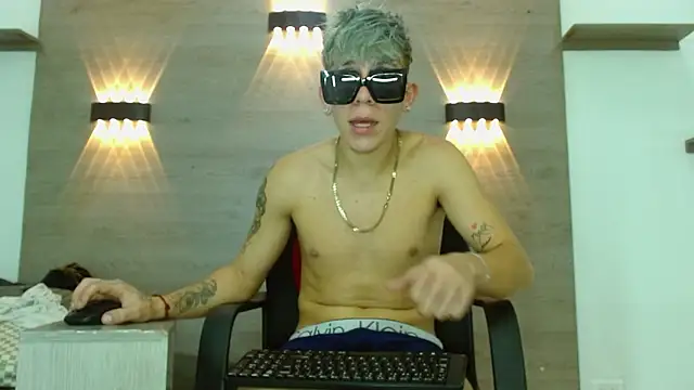 gaeliitto (M twink) - You are beautiful, Gael.😍😍