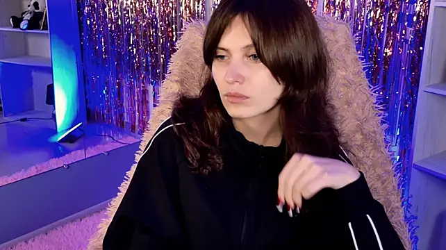 LolaDominara live cam on StripChat