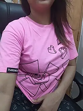 Tanha18 live cam on StripChat