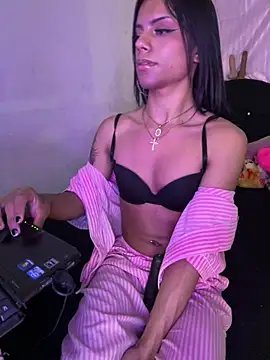 andyy_x live cam on StripChat