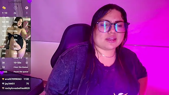 Dreamboo__ live cam on StripChat