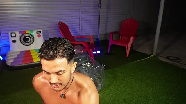aaron_bolt