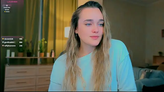 earthfantasyy live cam on StripChat