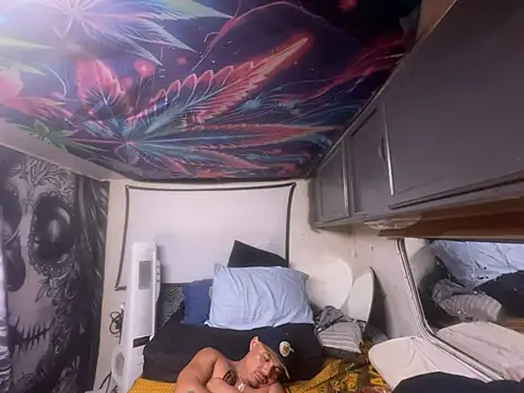 OmarSalasxh33 live cam on StripChat